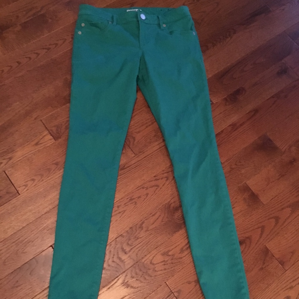 Skinny jeans - green. Great for St Patricks day!